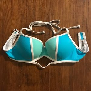 Victoria’s Secret Bikini Top